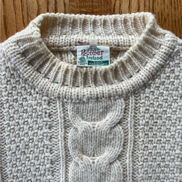 Cozy Cable Knit Wool Sweater - Cream - Picture 3 of 11